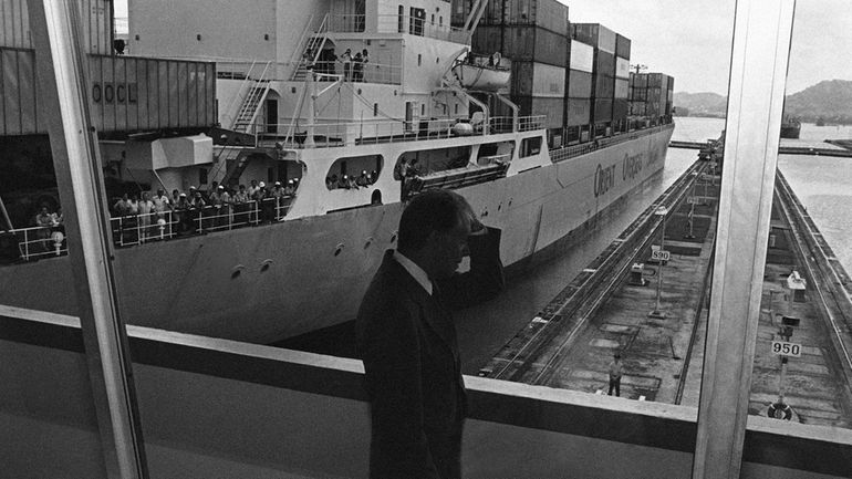 President Jimmy Carter views the Panama Canal at the Miraflores...